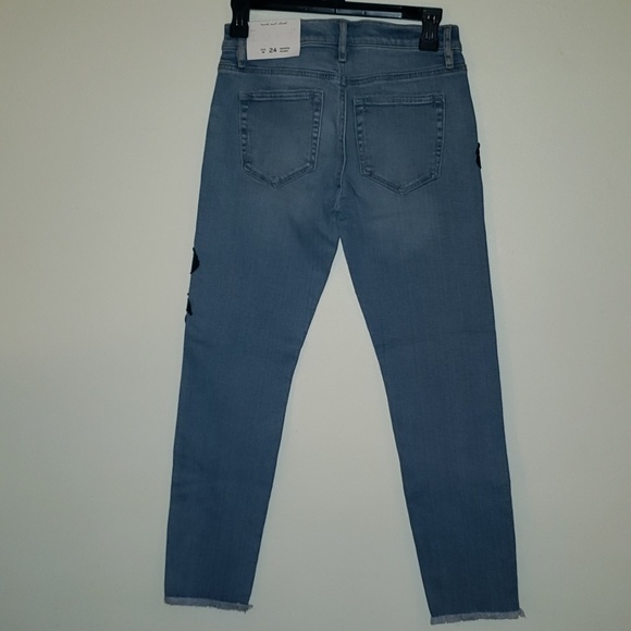 Womens LOFT Modern Skinny Blk Rose Embellish Jeans - Picture 6 of 7